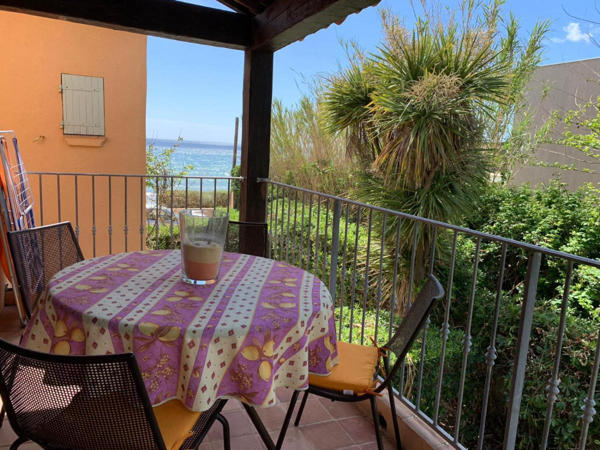 Au Bord De La Mer Cavalaire-sur-Mer Exteriör bild